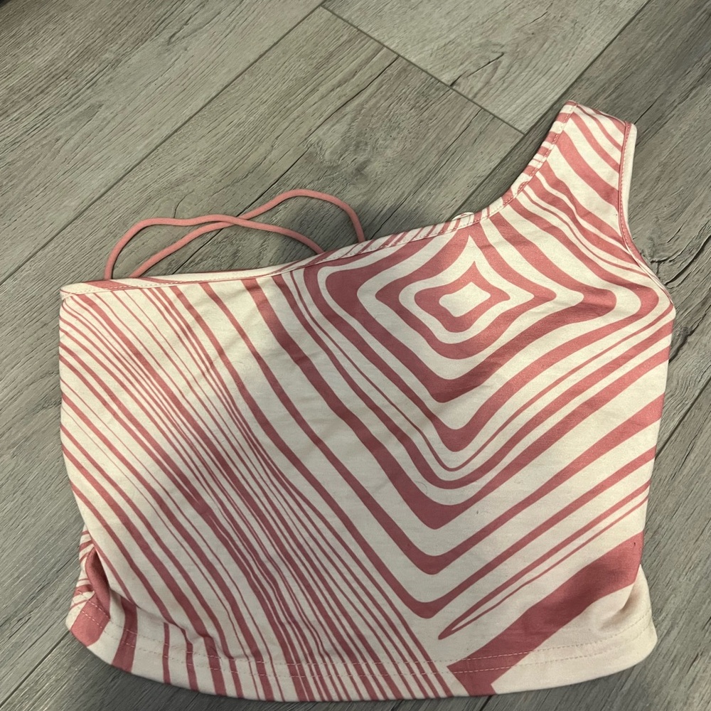 SHEIN Pink and White Geometric One-Shoulder Top